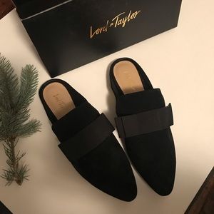 Lord and Taylor slip on Harlem flats size 8.5